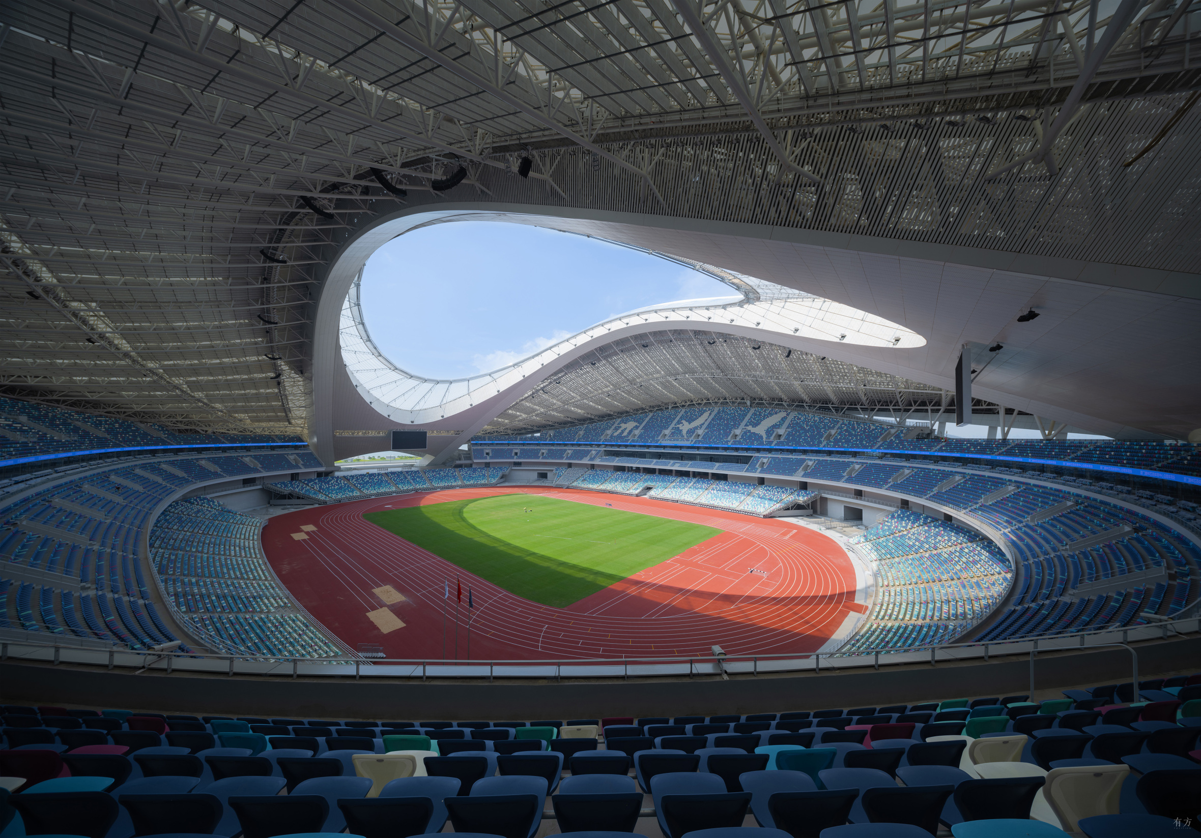 德甲半场：莱默尔破门，纳尔泰进球被吹，拜仁1-0斯图加特