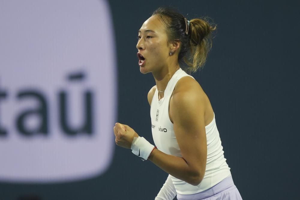 苏州队主帅李玮锋回应没收队员薯片：想走职业就要像职业看齐